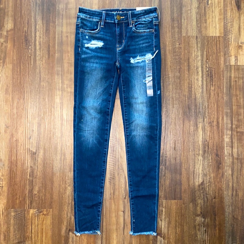NWT American Eagle Next Level Stretch Distressed Jegging Size 0